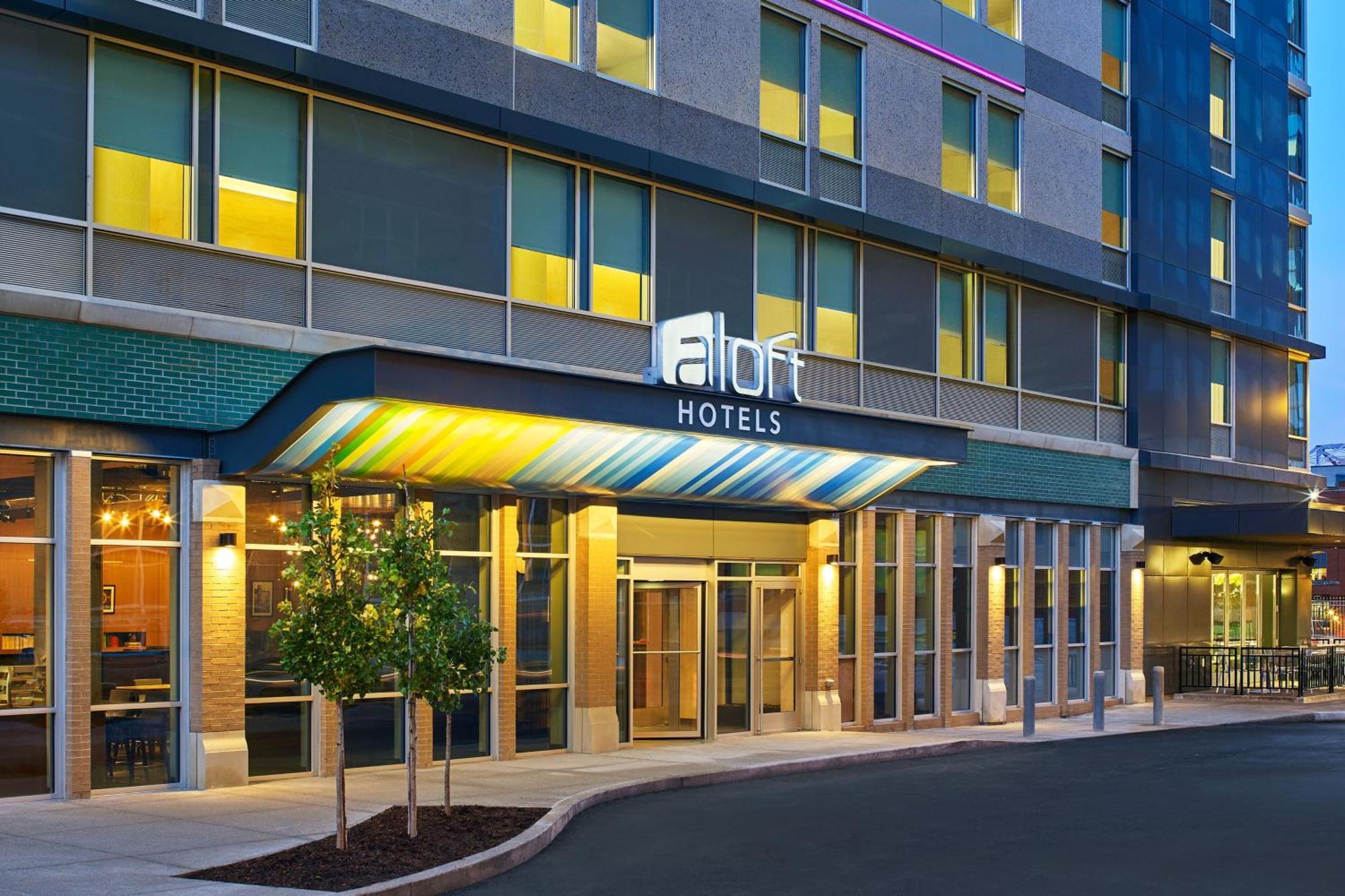 Aloft Louisville Downtown Eksteriør billede